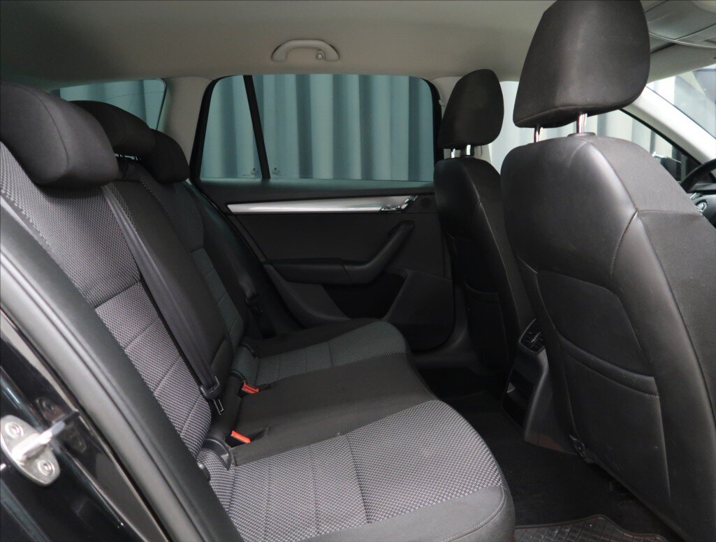 Škoda Octavia Kombi 1,2 l 81 kw