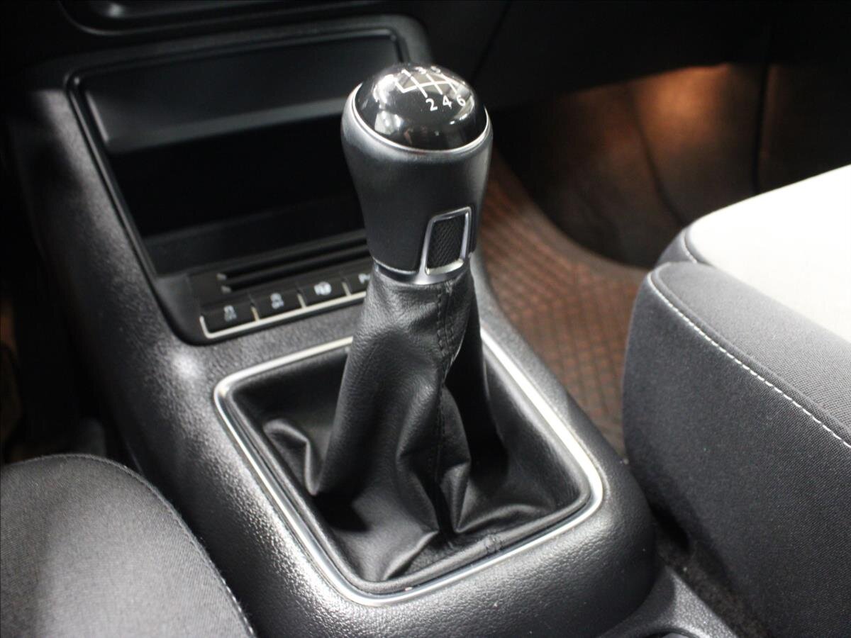 Volkswagen Tiguan Kombi 2,0 l 103 kw