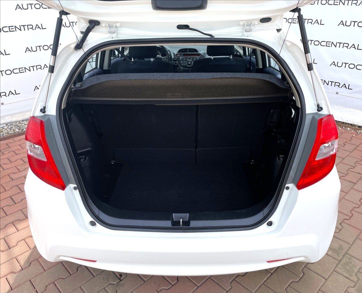 Honda Jazz Hatchback 1,2 l 66 kw