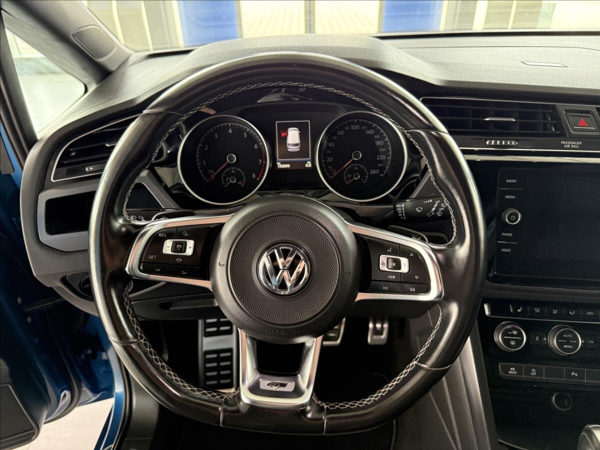 Volkswagen Touran Kombi 1,5 l 110 kw