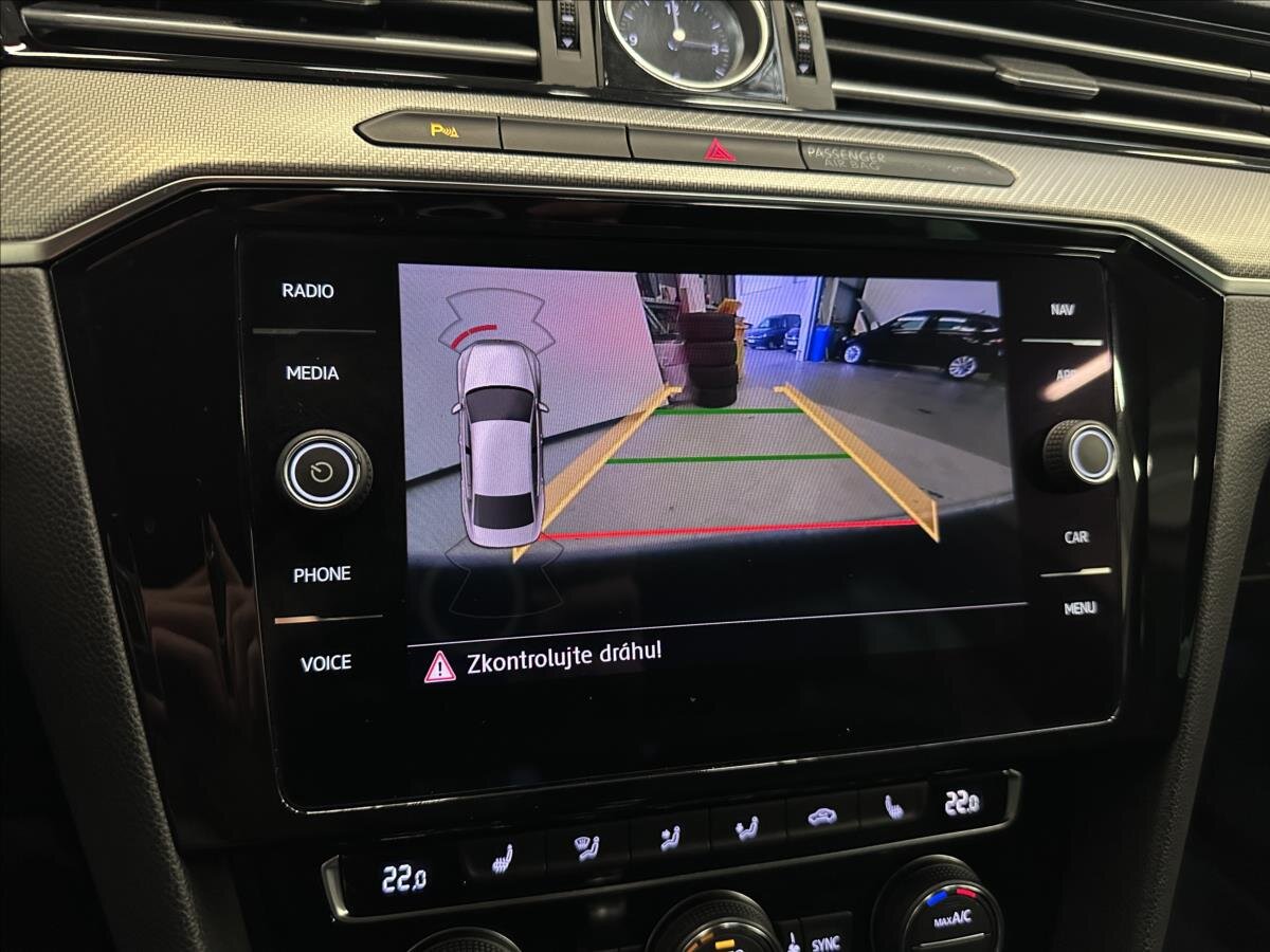 Volkswagen Passat Sedan / Limuzína 2,0 l 162 kw