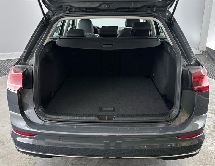 Volkswagen Golf Kombi 1,5 l 110 kw