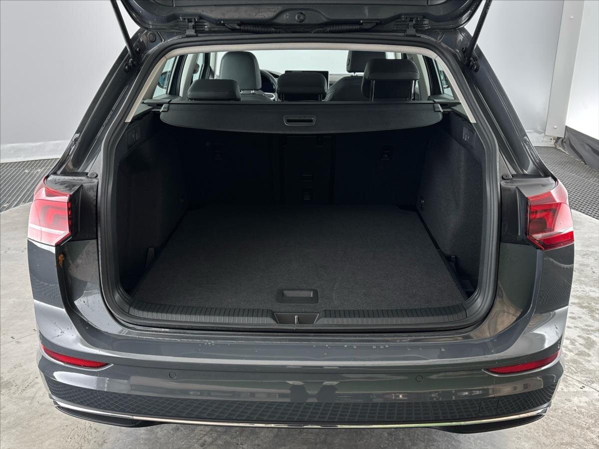 Volkswagen Golf Kombi 1,5 l 110 kw