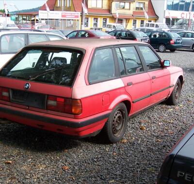 BMW Řada 3 2