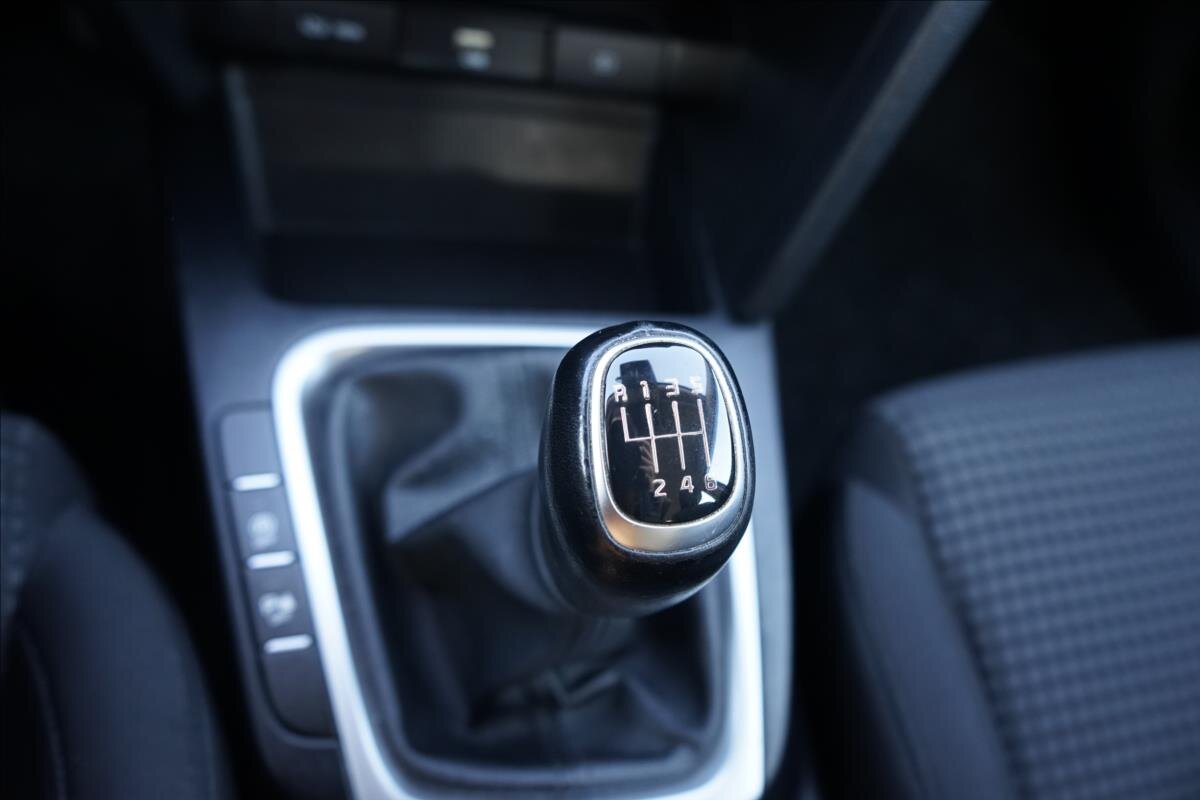 KIA Ceed Hatchback 998,0 73 kw