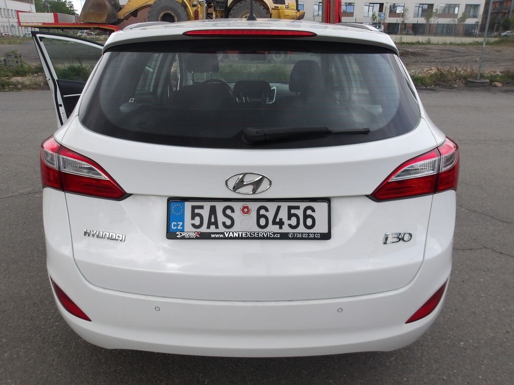 Hyundai i30 Kombi 1,6 l 88 kw