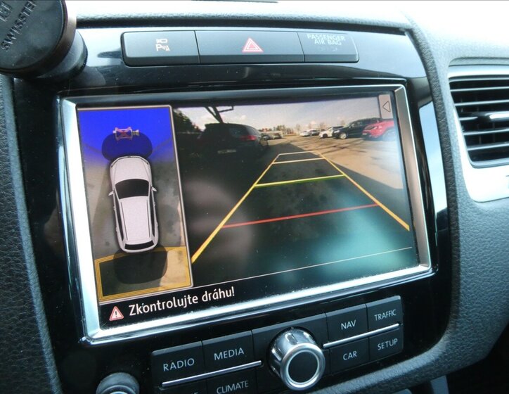 Volkswagen Touareg SUV / Terénní 3,0 l 180 kw