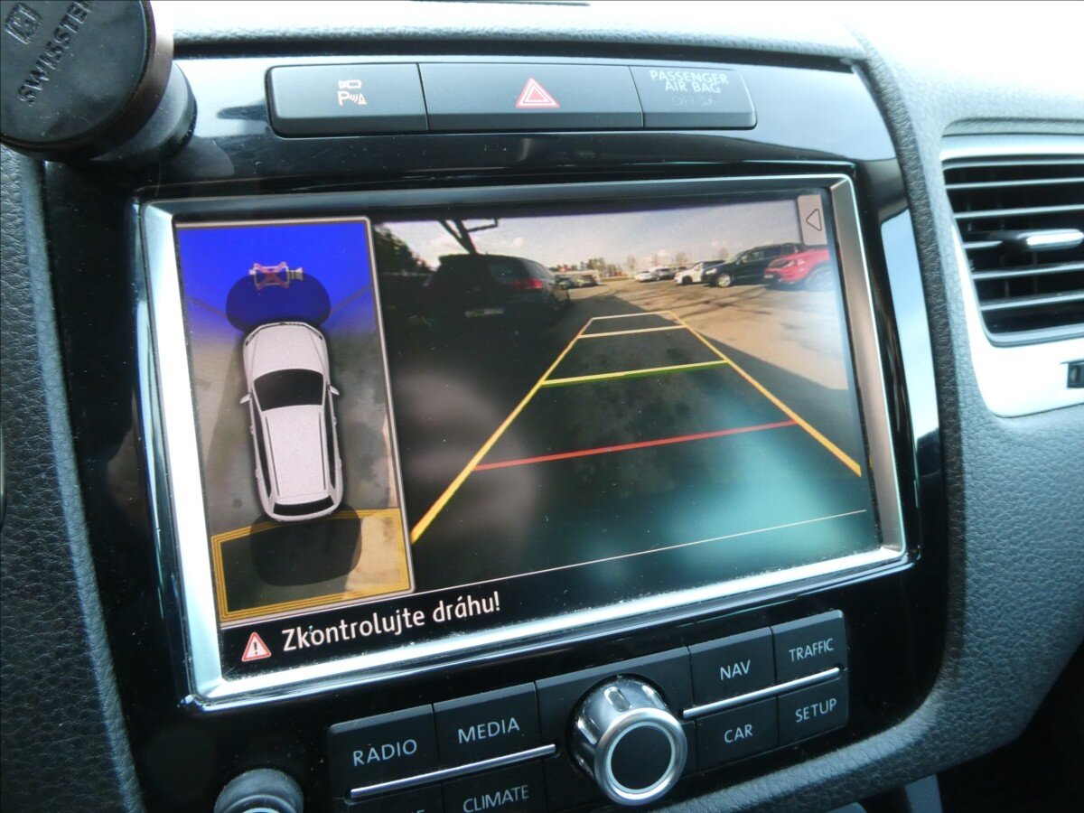 Volkswagen Touareg SUV / Terénní 3,0 l 180 kw