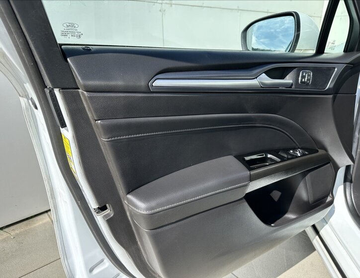 Ford Mondeo Kombi 2,0 l 110 kw