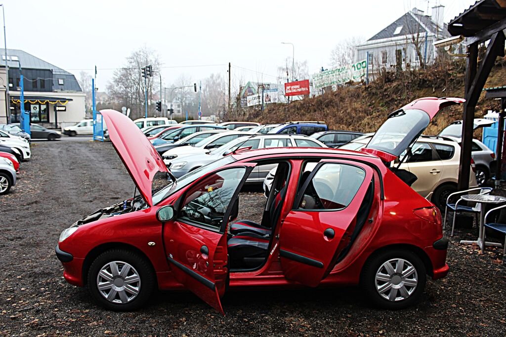 Peugeot 206