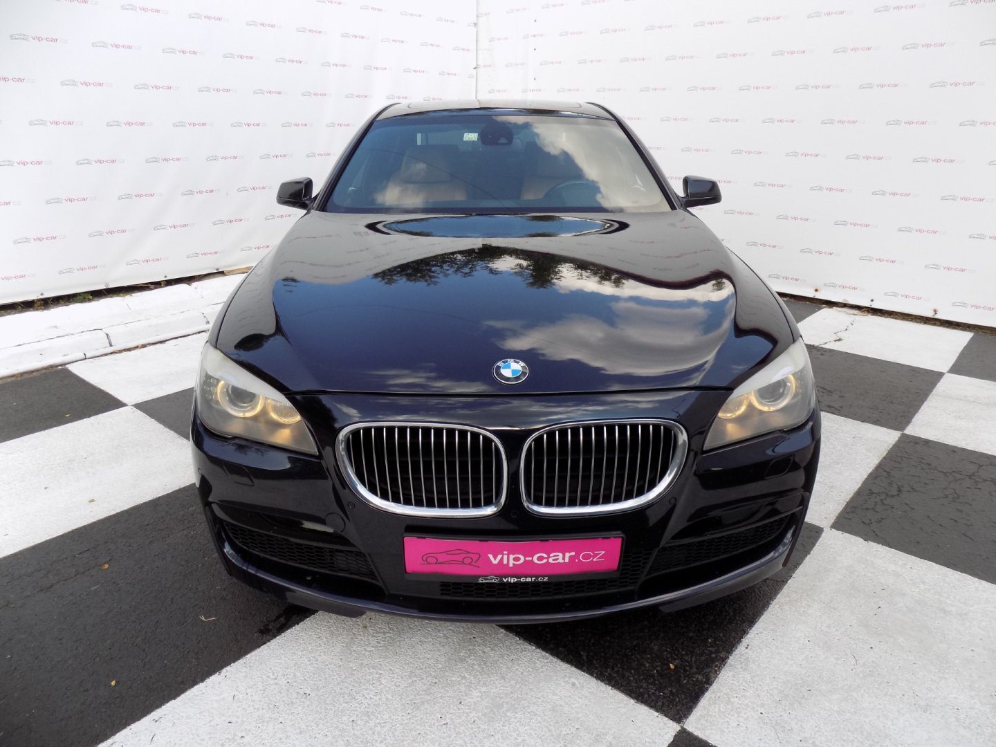 BMW Řada 7 Sedan / Limuzína 3,0 l 225 kw