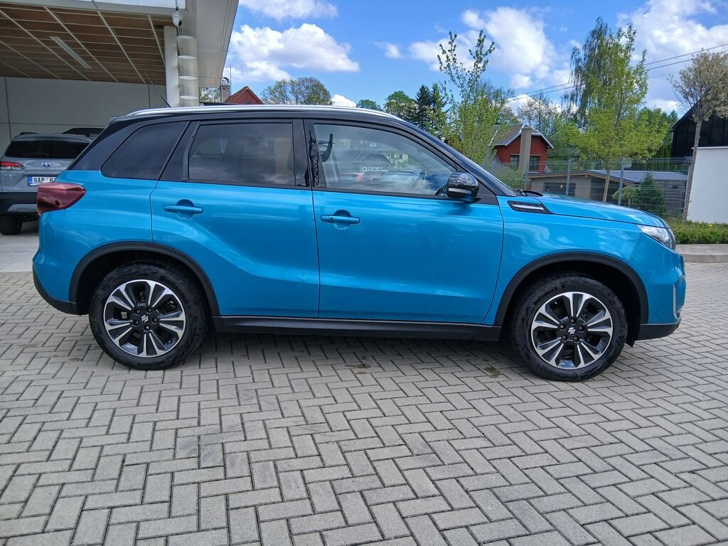 Suzuki Vitara SUV / Terénní 1,4 l 95 kw