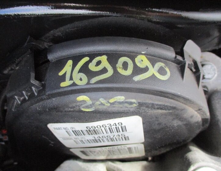 Volvo XC70 Kombi 2,4 l 133 kw