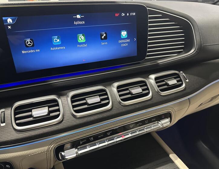 Mercedes-Benz GLE 13