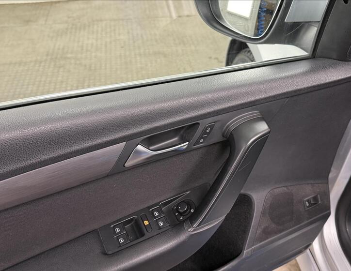 Volkswagen Passat 19