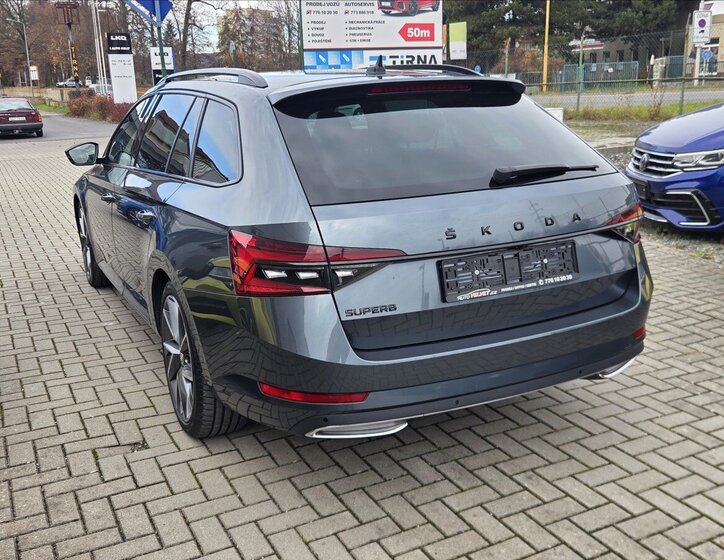 Škoda Superb 2