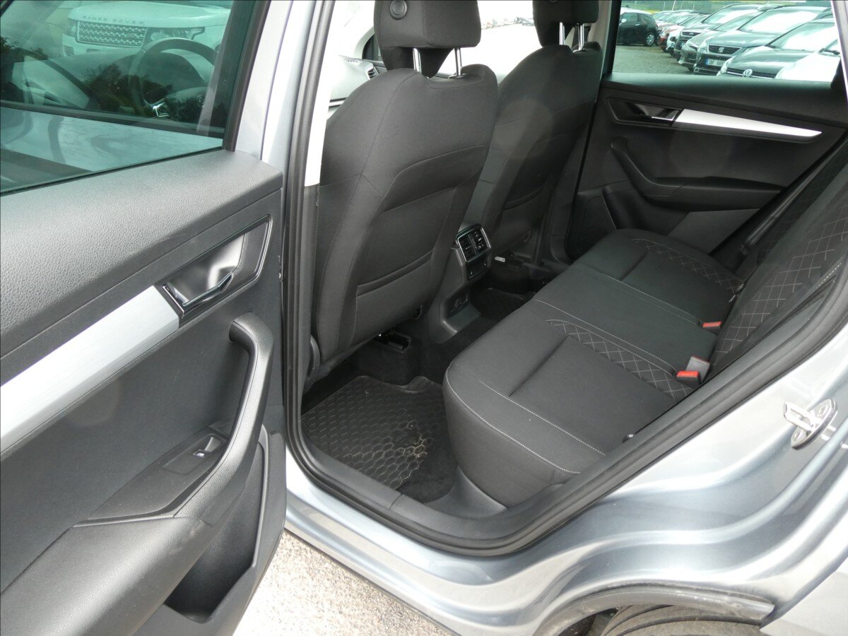 Škoda Karoq SUV / Terénní 2,0 l 110 kw