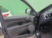 Jeep Grand Cherokee 9
