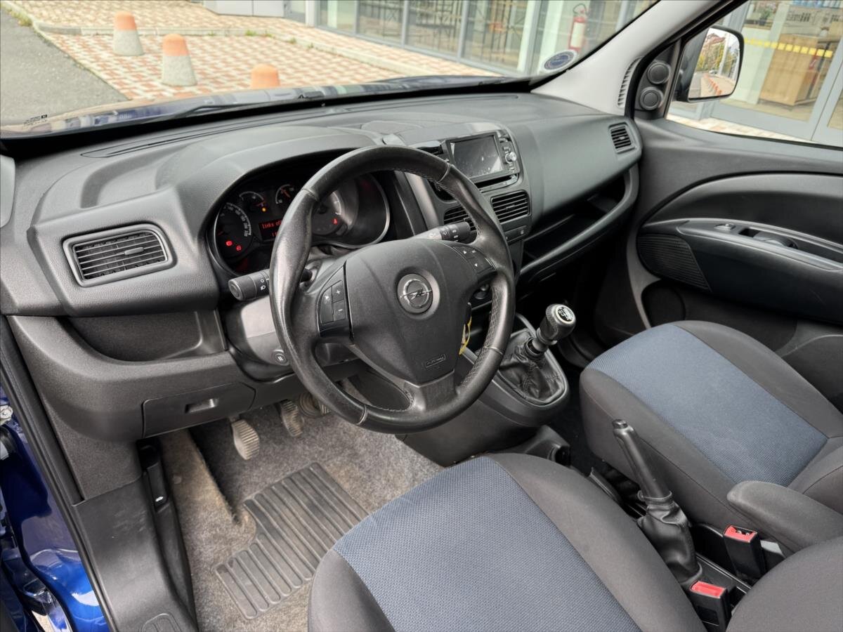 Opel Combo MPV 1,6 l 77 kw