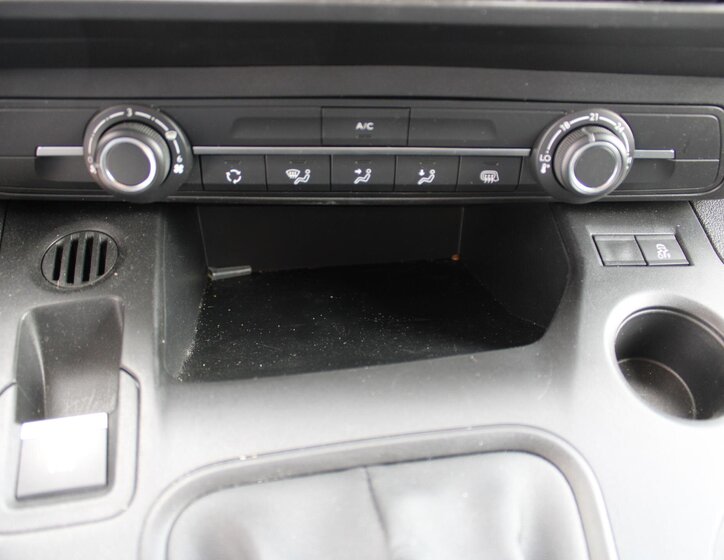 Peugeot Partner Ostatní 1,5 l 75 kw