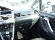 Toyota Verso MPV 1,6 l 97 kw