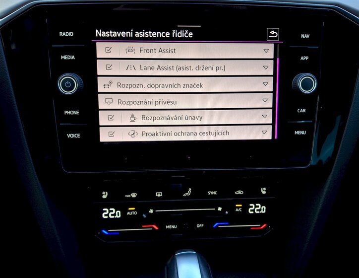 Volkswagen Passat Kombi 2,0 l 147 kw