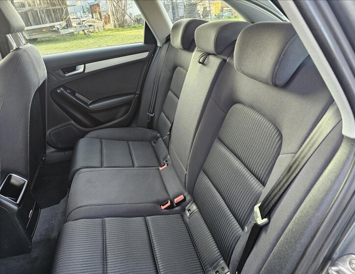 Audi A4 Kombi 2,0 l 110 kw