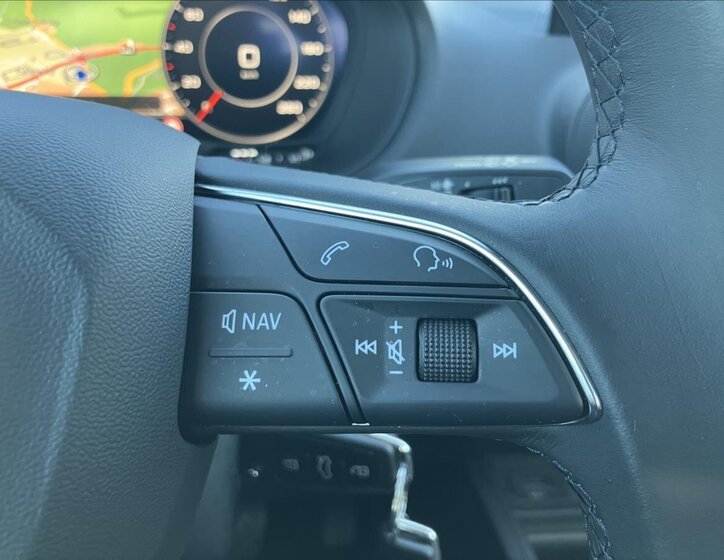 Audi Q2 SUV 2,0 l 110 kw