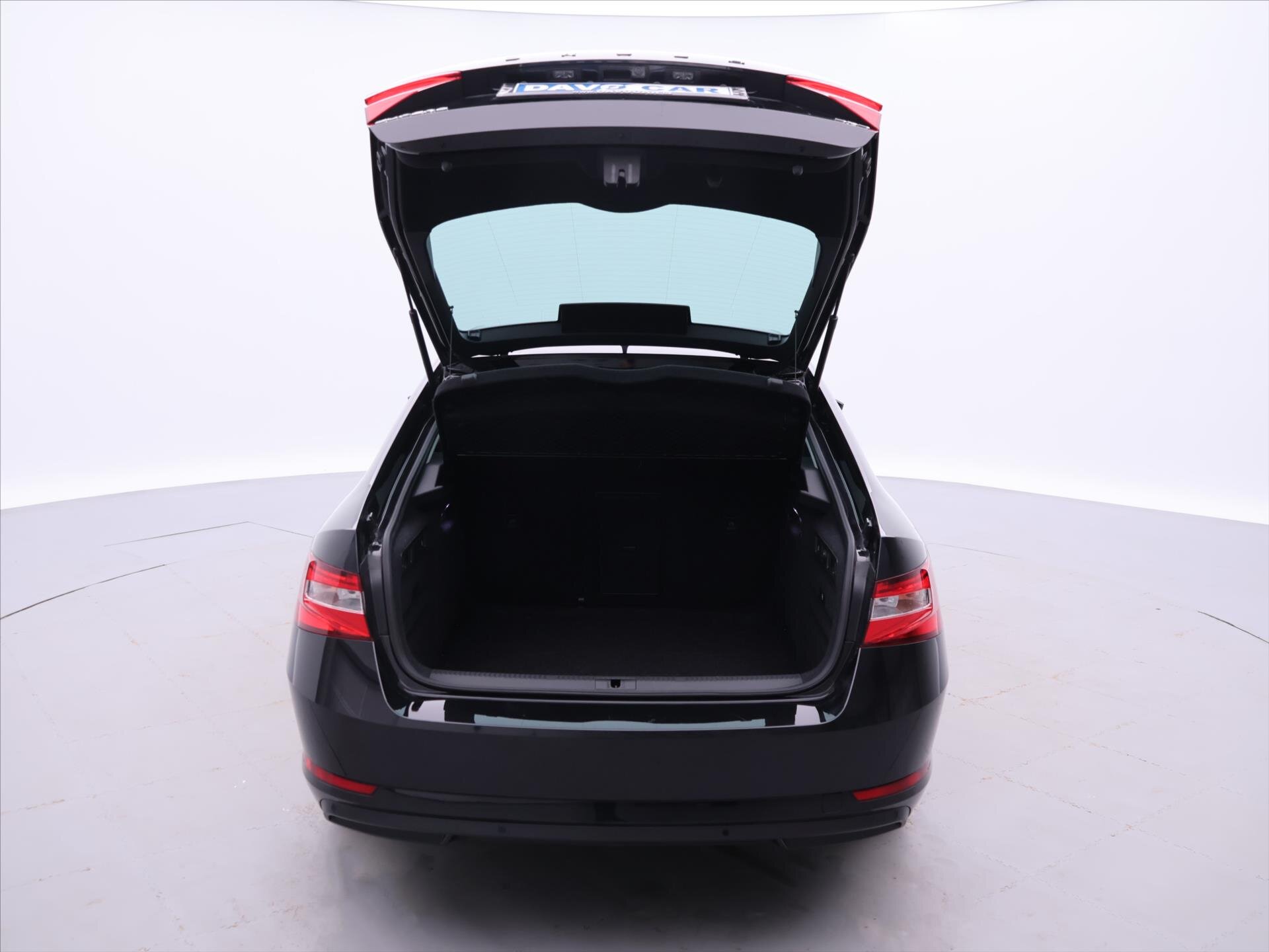 Škoda Superb Liftback 2,0 l 147 kw