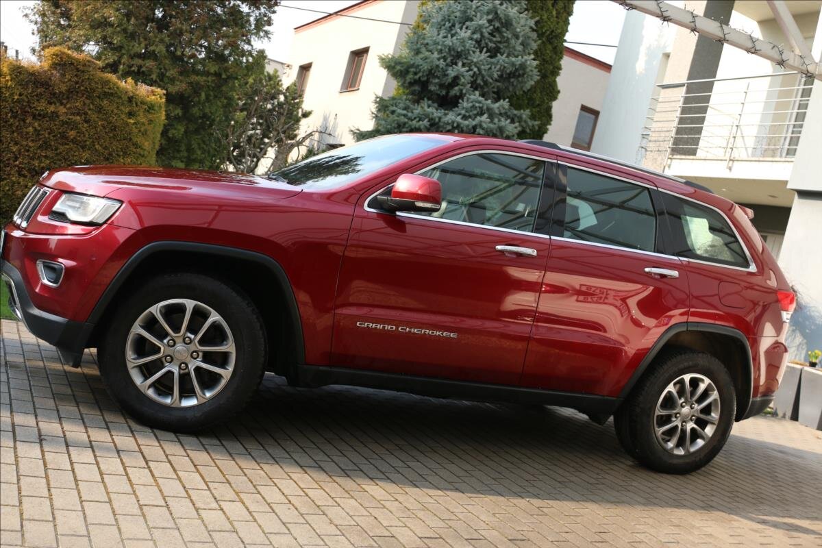 Jeep Grand Cherokee Kombi 3,0 l 184 kw