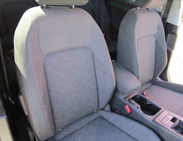 Volkswagen Golf Hatchback 1,5 l 110 kw