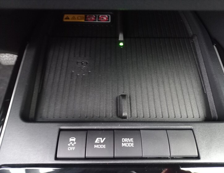 Toyota Corolla Cross CUV 1,8 l 103 kw