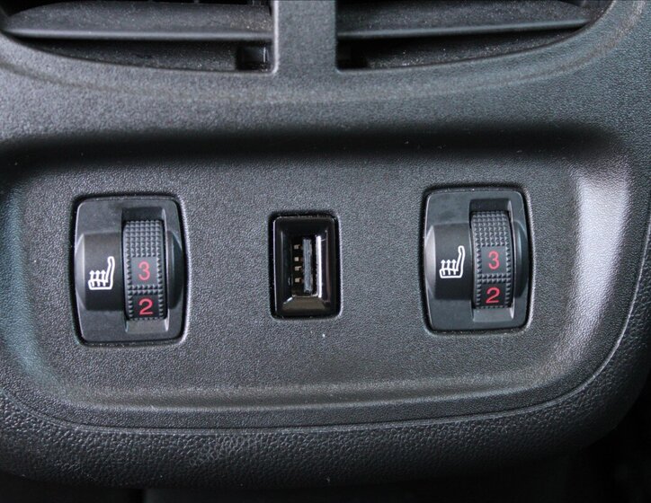 Opel Grandland X SUV / Terénní 1,5 l 96 kw