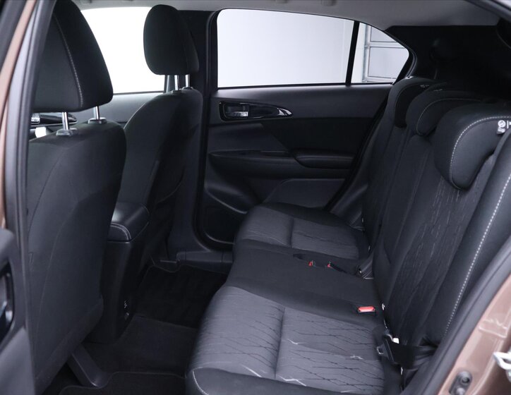 Mitsubishi Eclipse Cross SUV 1,5 l 120 kw