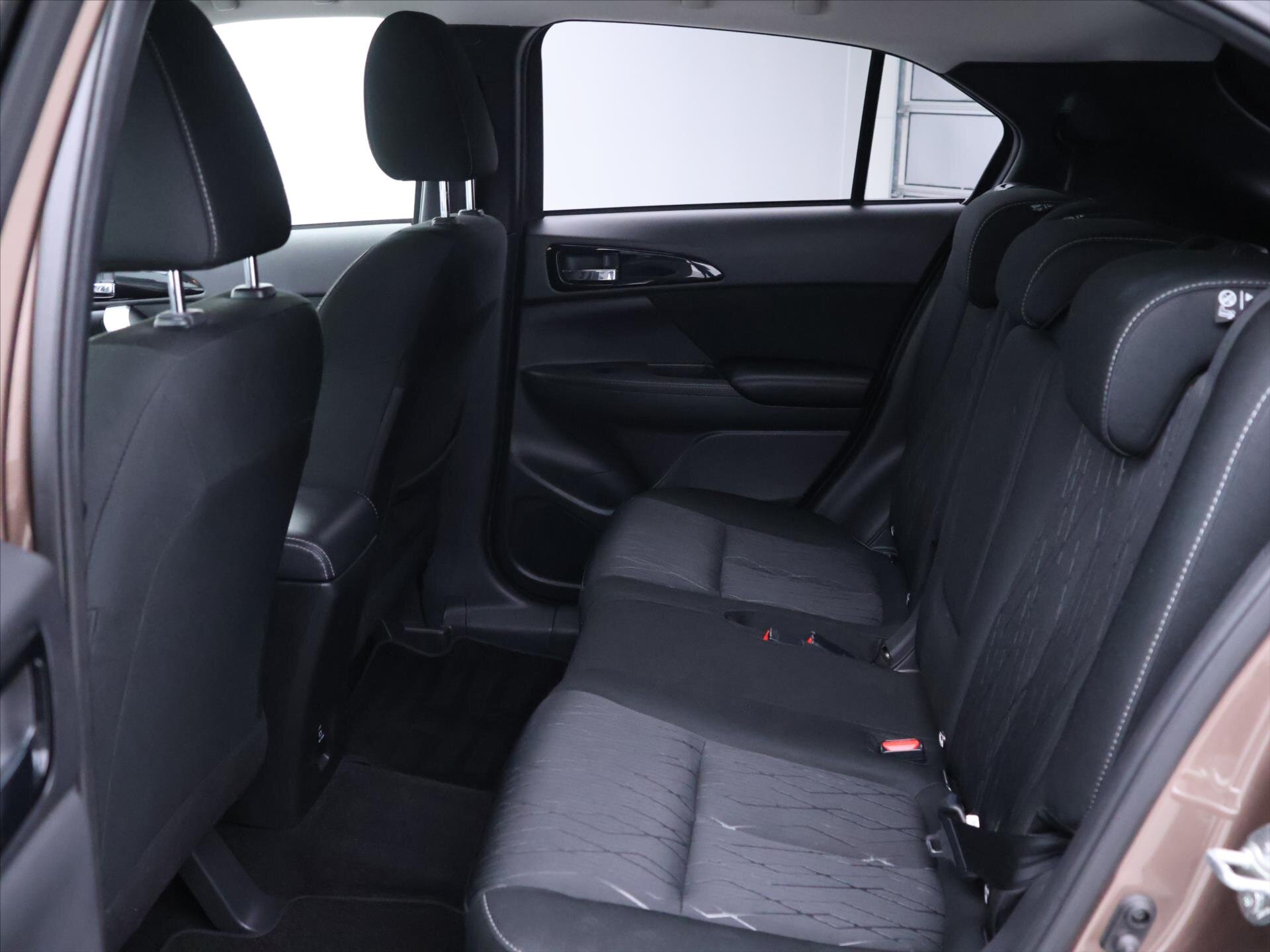 Mitsubishi Eclipse Cross SUV 1,5 l 120 kw