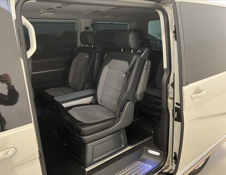 Volkswagen Multivan MPV 2,0 l 110 kw