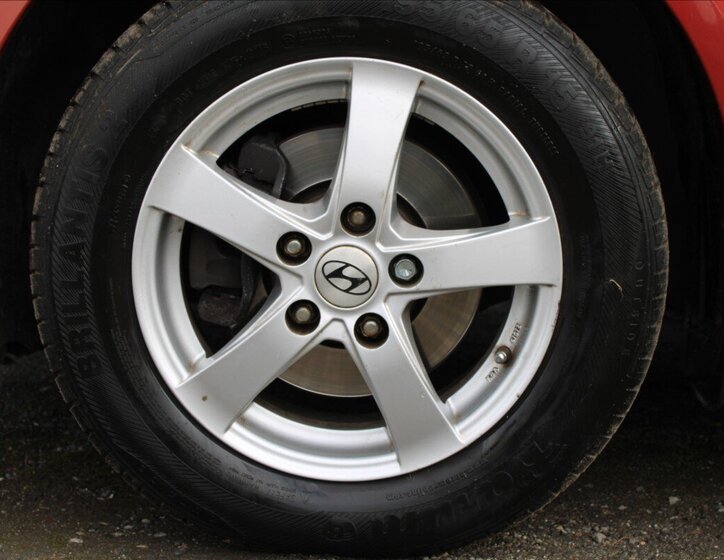 Hyundai ix20 Hatchback 1,4 l 66 kw