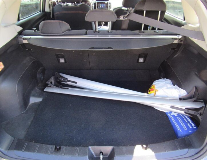 Subaru XV SUV / Terénní 1,6 l 84 kw