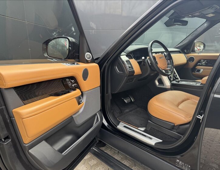 Land Rover Range Rover SUV / Terénní 4,4 l 250 kw