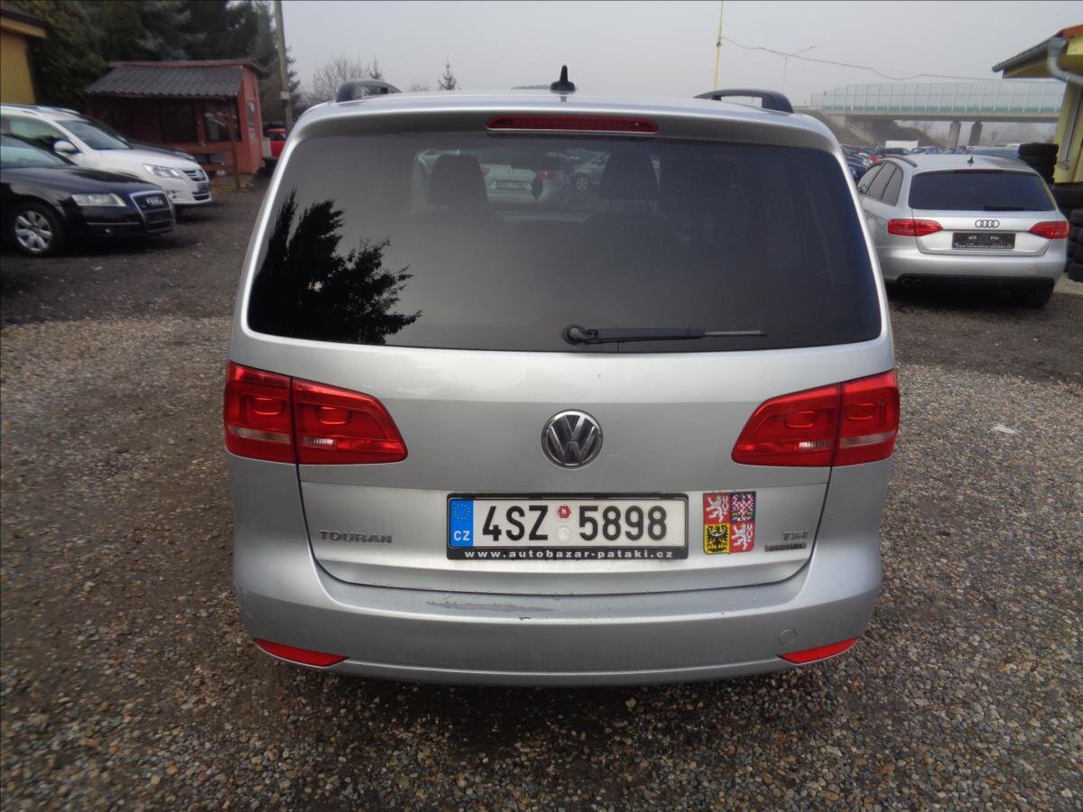 Volkswagen Touran Kombi 1,4 l 110 kw
