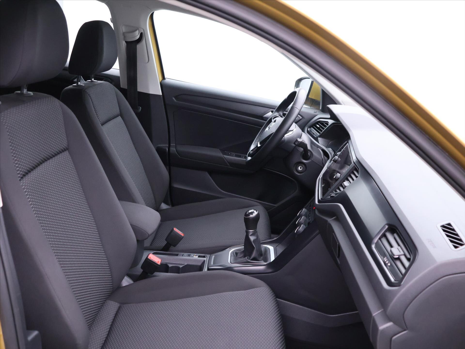 Volkswagen T-Roc SUV / Terénní 999,0 85 kw