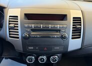 Citroën C-Crosser SUV / Terénní 2,2 l 115 kw