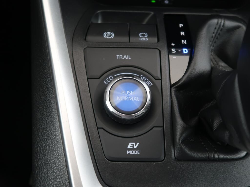 Toyota RAV4 SUV 2,5 l 131 kw