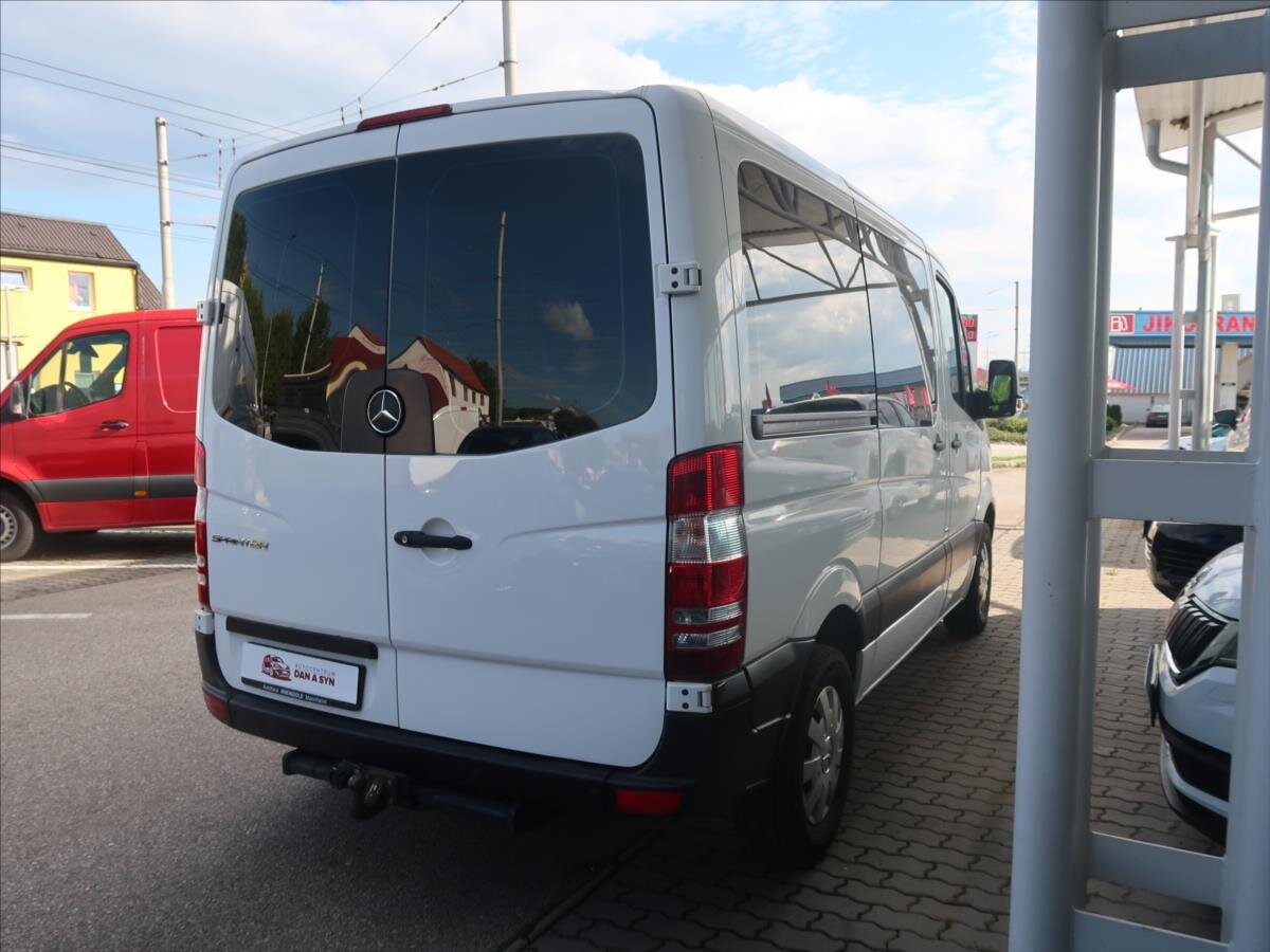Mercedes-Benz Sprinter Kombi 2,2 l 120 kw