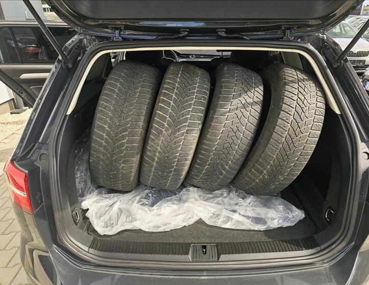 Volkswagen Passat 28