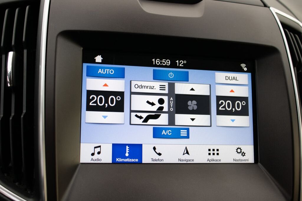 Ford S-MAX MPV 2,0 l 110 kw