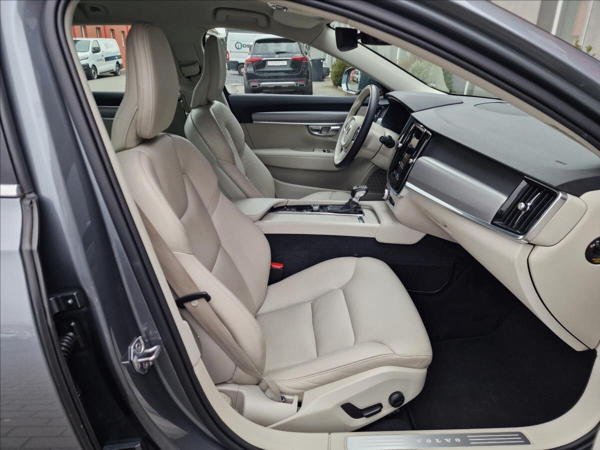 Volvo V90 Kombi 2,0 l 140 kw