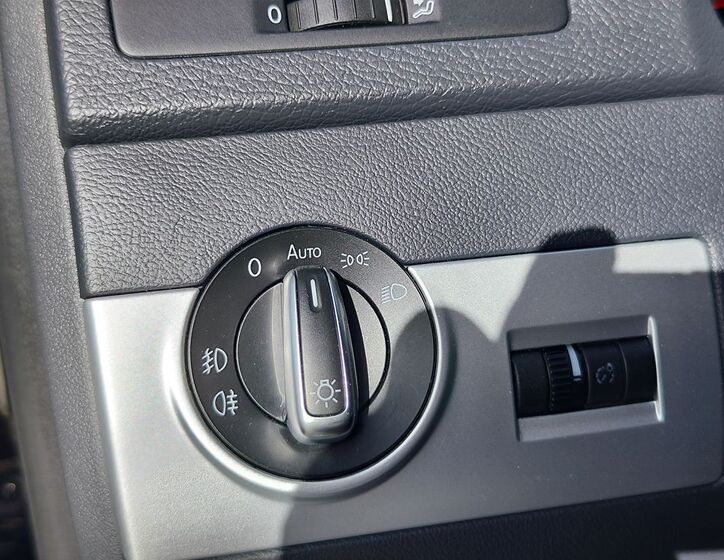 Volkswagen Multivan 31