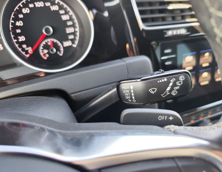 Volkswagen Golf Hatchback 1,6 l 85 kw