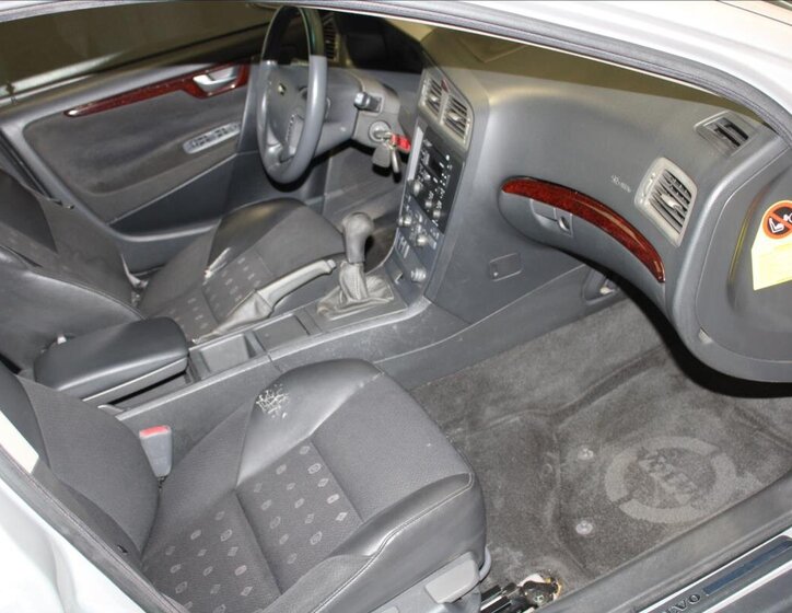 Volvo V70 Kombi 2,4 l 125 kw